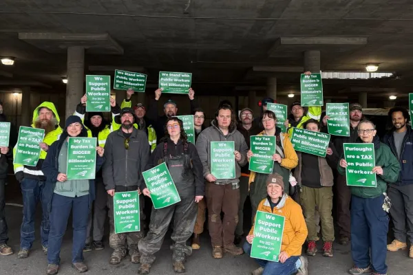 UW members organize against furloughs