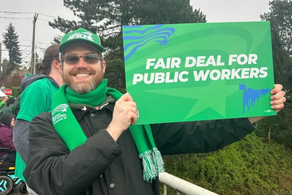 OFO overpass banner drop 2