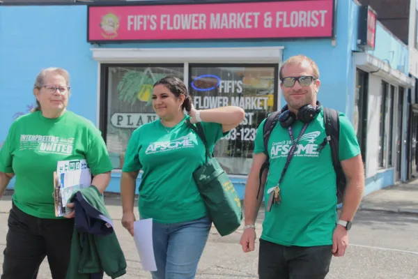 WFSE members in tacoma canvassing