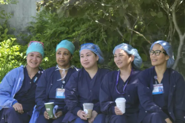 UW members at Harborview pose for a picture