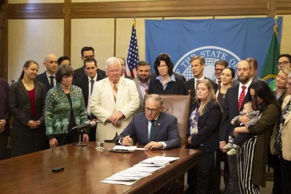signing.jpg