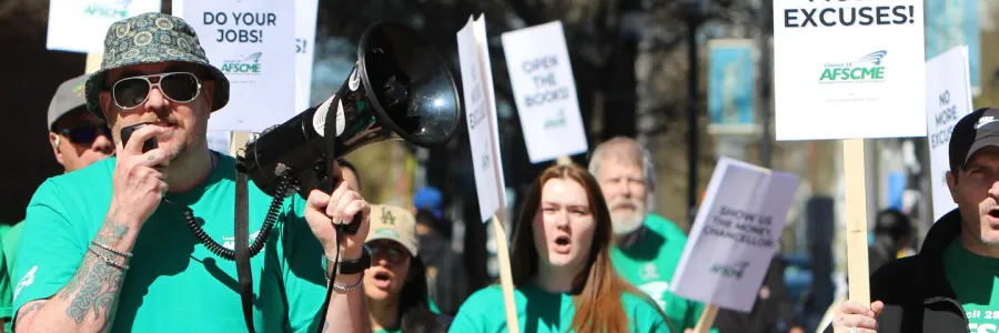 WFSE local 304 members at seattle colleges