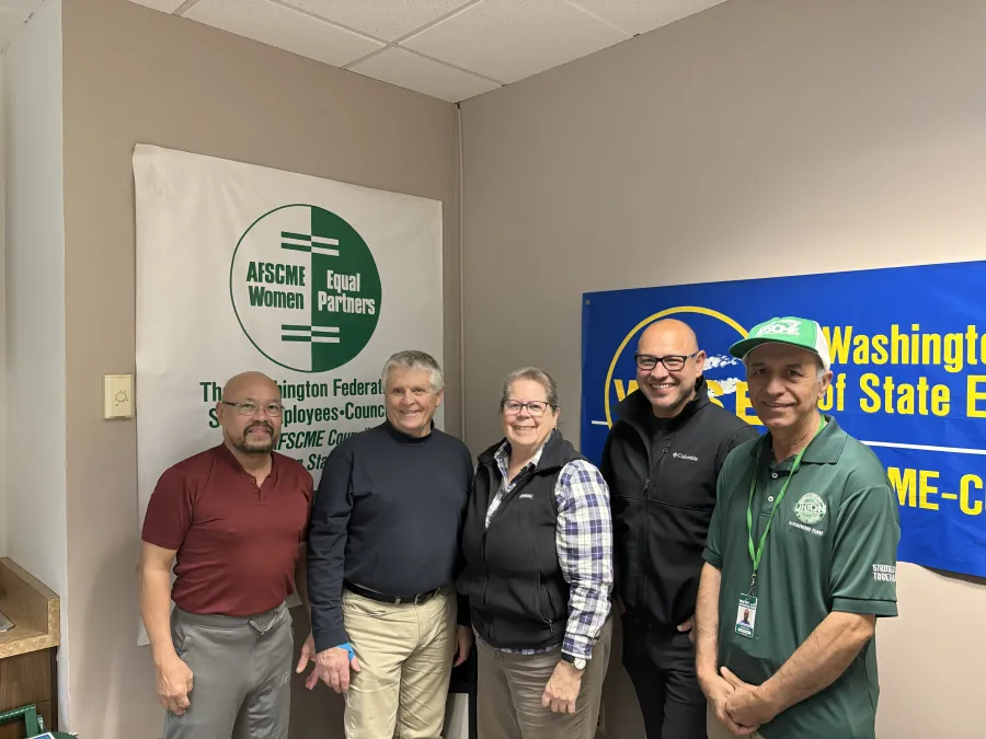 Group photo of LAP 27-29 bargaining team