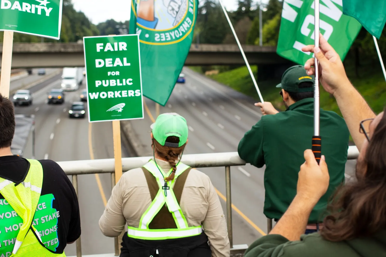 wfse members at an overpass actions in 2024