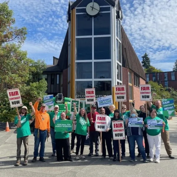 WFSE members walking out